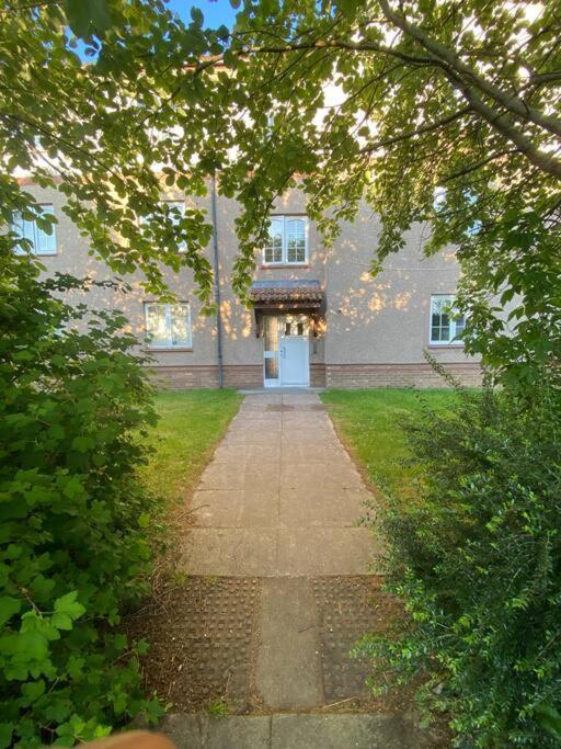 Apartment With Parking, Close To The Raigmore Hospital Inverness Ngoại thất bức ảnh